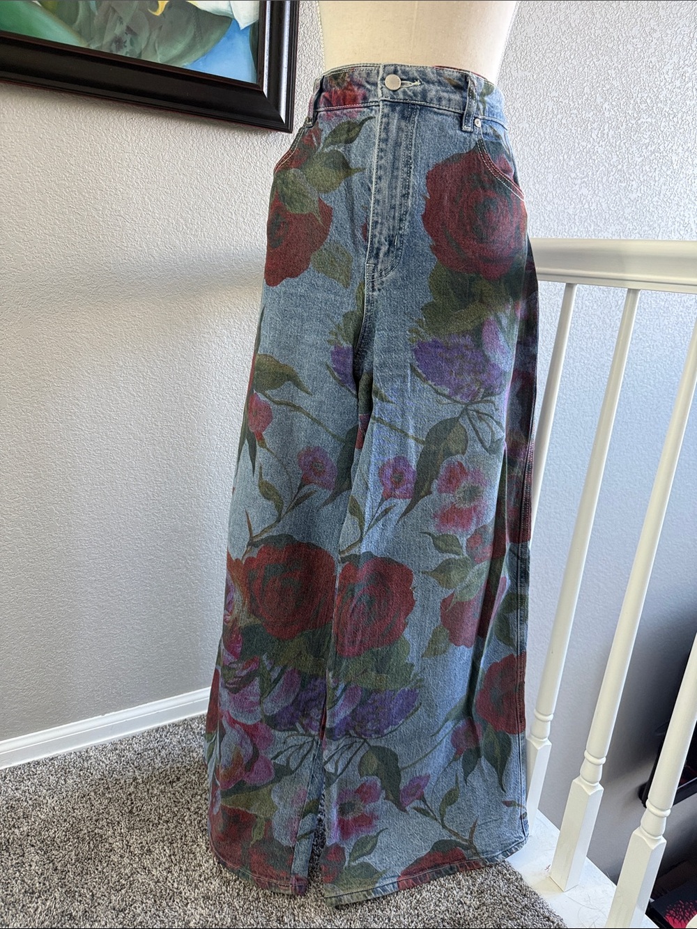 Avec Les Filles Floral Print High-Waisted Wide Leg Jeans - Size 32 (NWOT / Like